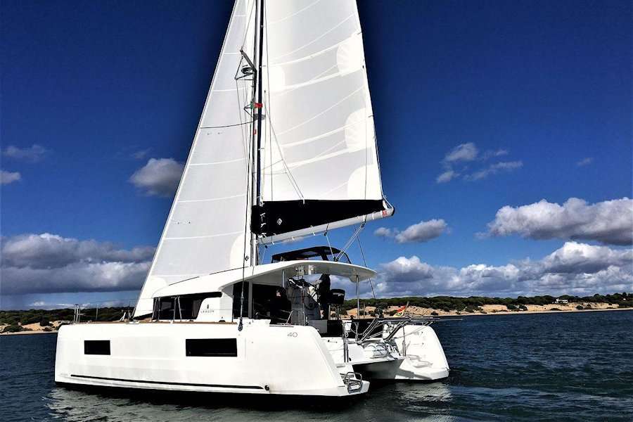 40 ft Lagoon Sailing Catamaran Charter in Puerto Vallarta