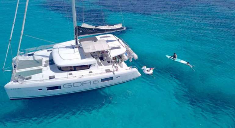 42 ft Lagoon Catamaran Puerto Vallarta