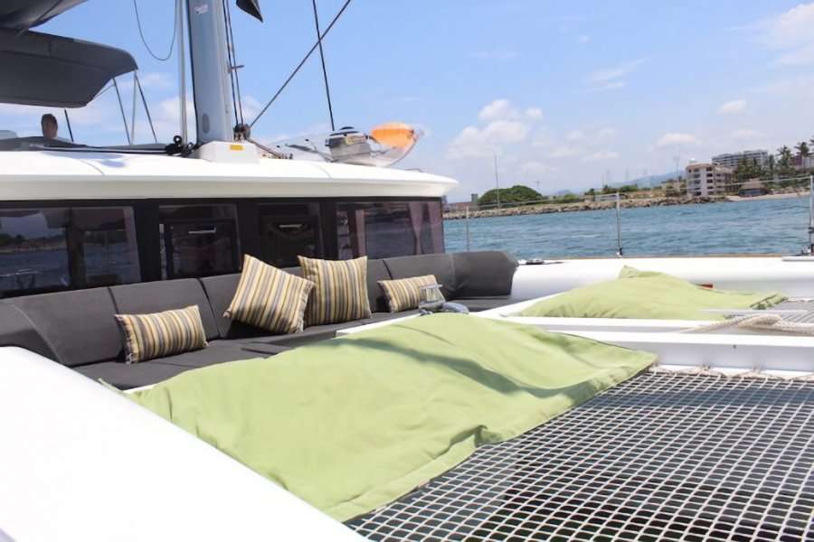 45-ft.-Lagoon-Catamaran-8