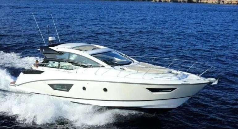 46 ft Beneteau GT Yacht Charter Puerto Vallarta