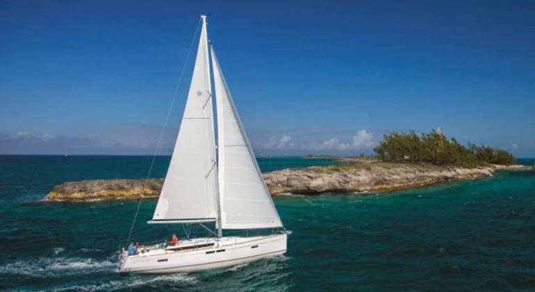 48 ft Sun Odyssey Sailboat Charter Puerto Vallarta