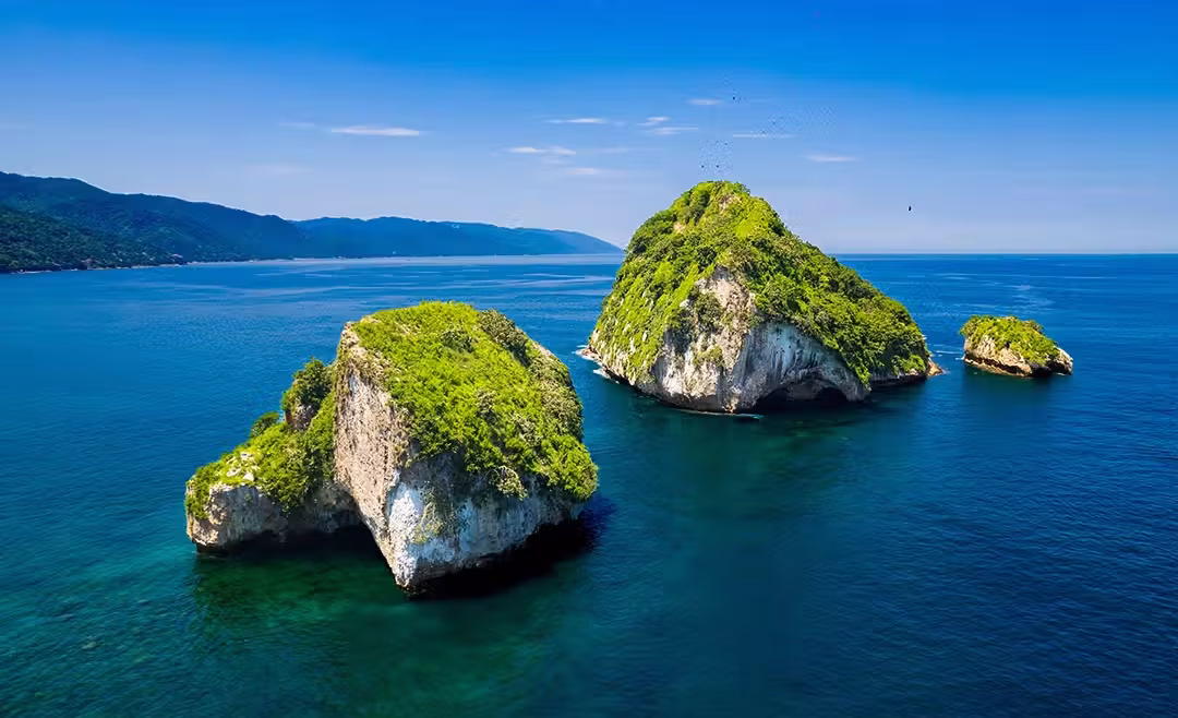 Best Day Trips by Boat from Puerto Vallarta