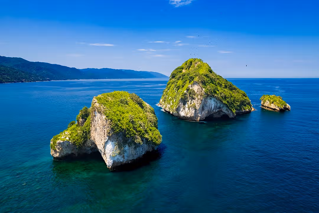 Best Day Trips by Boat from Puerto Vallarta